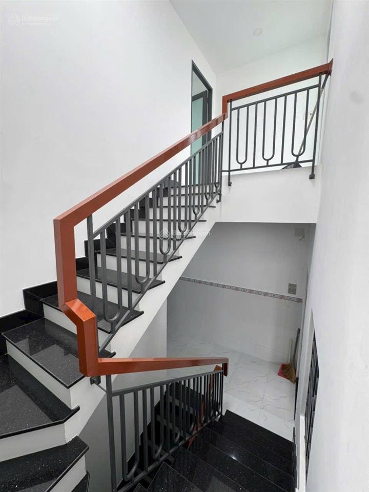 Chính chủ nhà bán 301/8 kênh tân hóa, hòa thạnh, q. tân phú