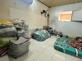 Cần tiền gấp giảm giá đường bà hạt,q10 39m2 hẻm3mthông nhiều ngả ,còn thương lượng khách thiẹn chí