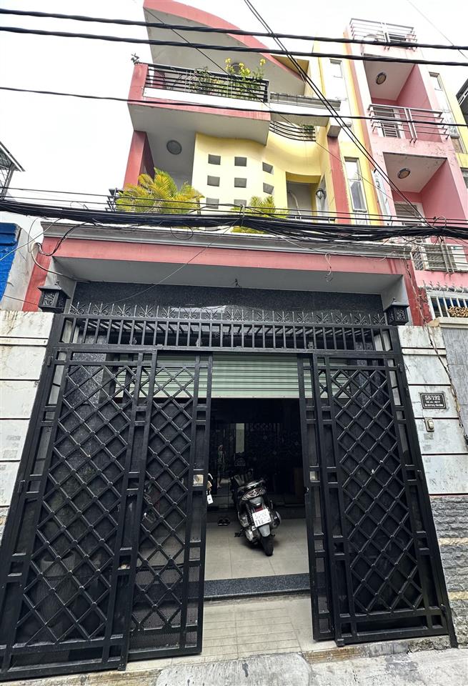 Nhà riêng chính chủ / nhà sạch đẹp