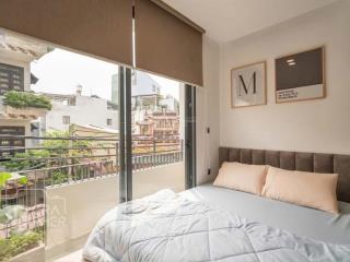 Cho thuê căn hộ ban công tách bếp full nt sư vạn hạnh quận 10
