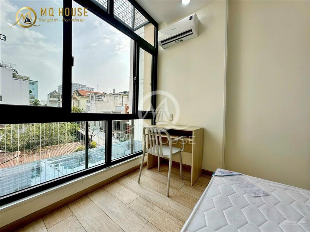Cho thuê căn hộ 2pn cửa sổ thoáng full nội thất nguyễn tri phương quận 10 gần ueh, vạn hạnh mall