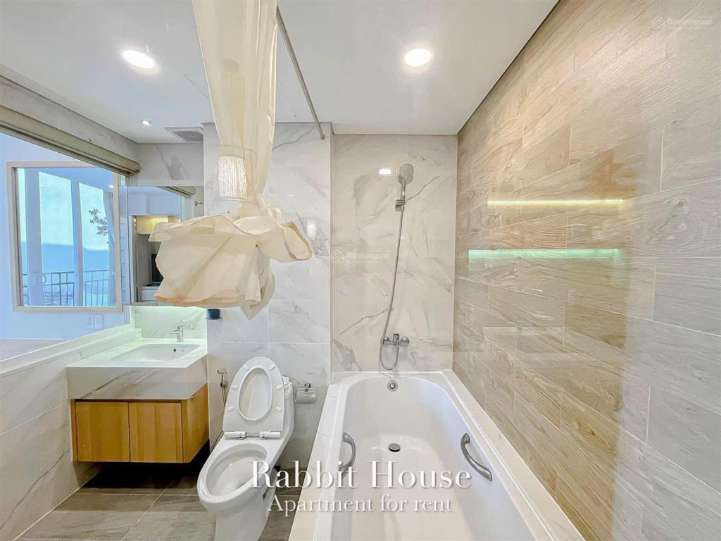 Cho thuê căn hộ 1pn ban công full nội thất bến vân đồn quận 4 gần cầu nguyễn văn cừ, cầu ông lãnh