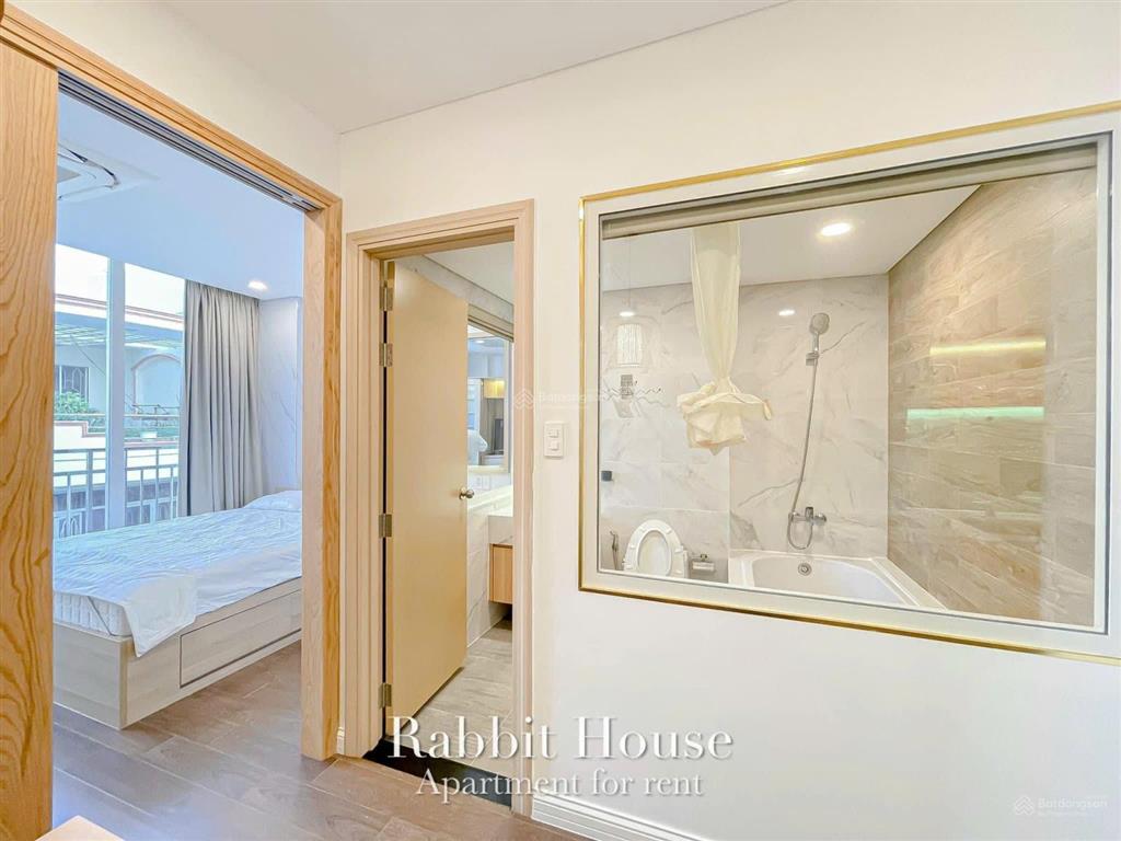 Cho thuê căn hộ 1pn ban công full nội thất bến vân đồn quận 4 gần cầu nguyễn văn cừ, cầu ông lãnh