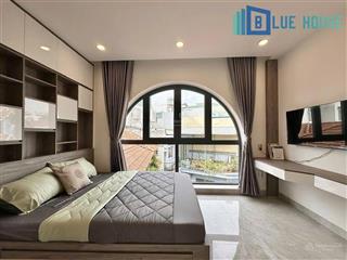 Cho thuê chdv cửa sổ thoáng trần hưng đạo quận 5 gần cầu nguyễn văn cừ full nội thất máy giặt riêng