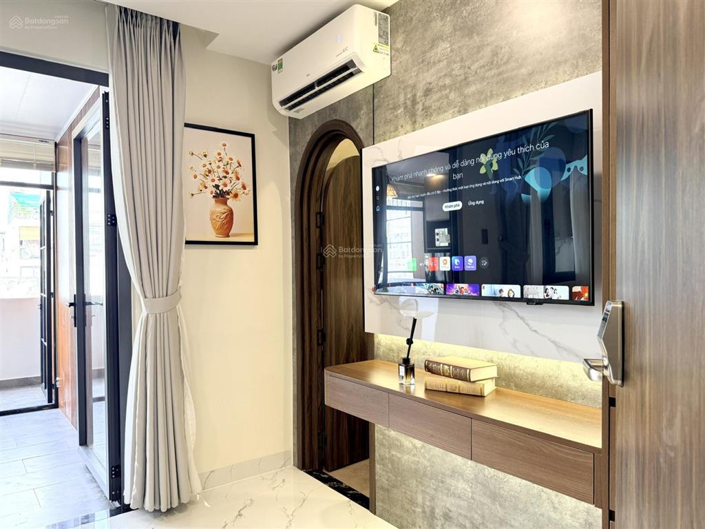 Căn hộ 1pn penthouse sân vườn điện biên phủ quận 1 ngay công viên lê văn tám, nhà thờ tân định