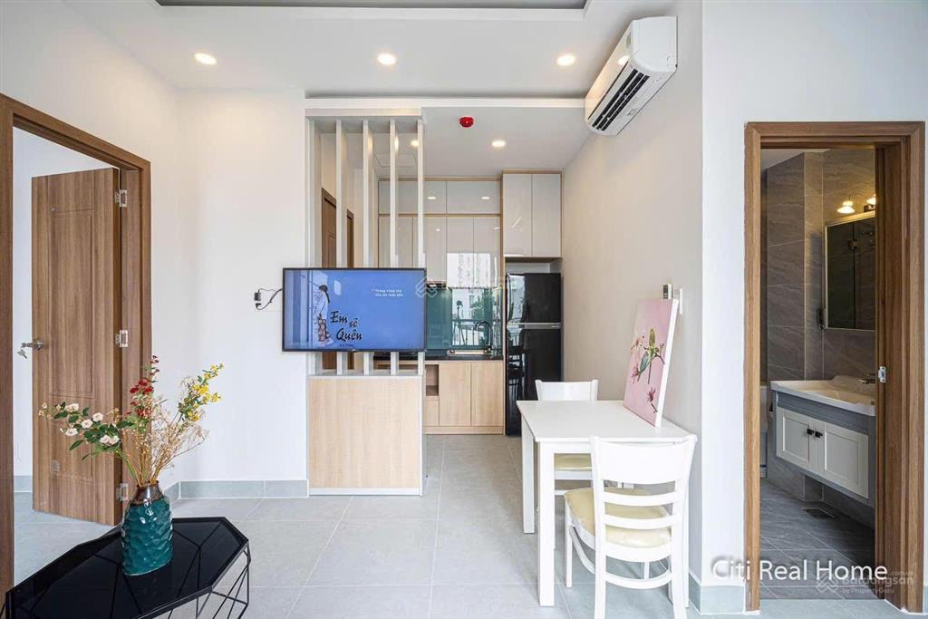 Căn hộ 1pn ban công thoáng full nội thất lý tự trọng quận 1 | ngay vincom đồng khởi, chợ bến thành