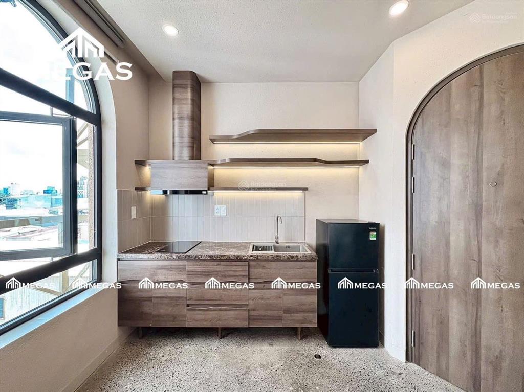 Căn hộ tách bếp full nội thất vibe hiện đại bến vân đồn quận 4 gần cầu ông lãnh, cầu calmette