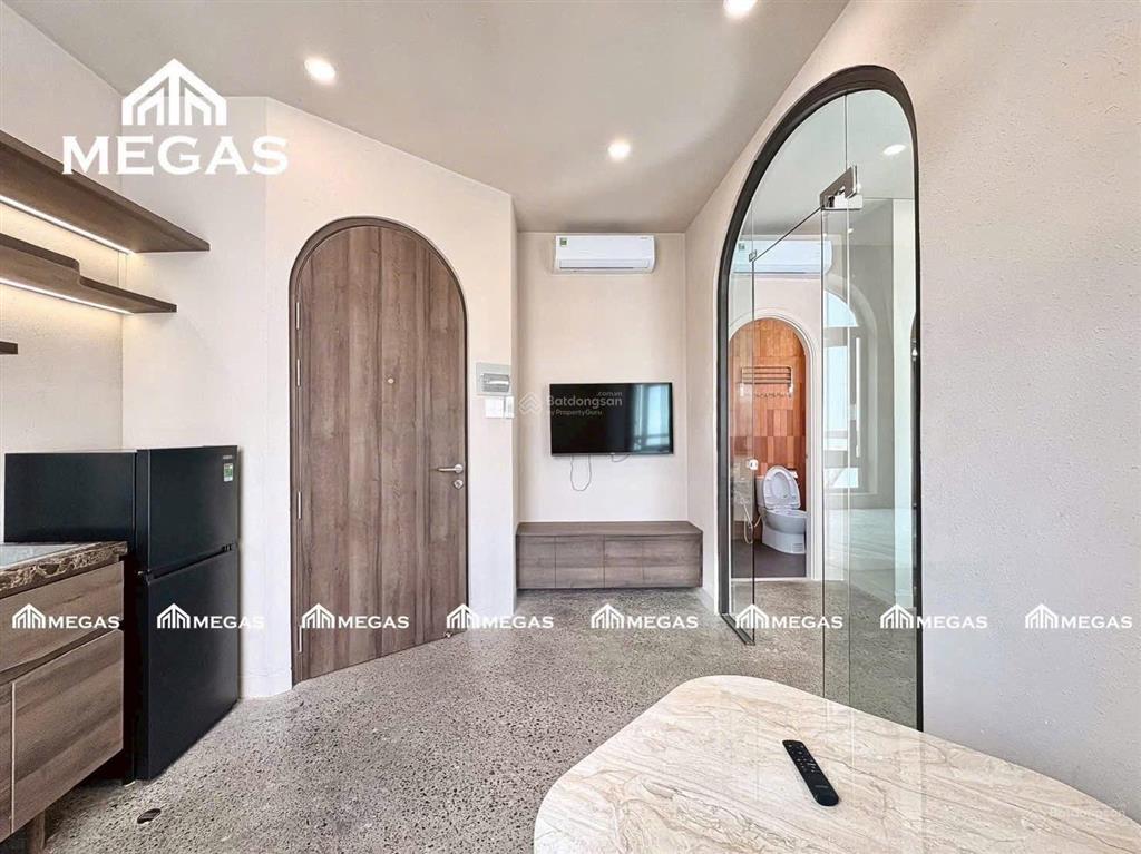 Căn hộ tách bếp full nội thất vibe hiện đại bến vân đồn quận 4 gần cầu ông lãnh, cầu calmette