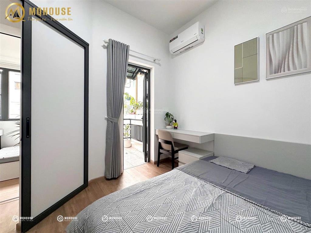 Căn hộ 2pn ban công máy giặt riêng trần hưng đạo quận 5 gần cầu nguyễn văn cừ, cầu chữ y