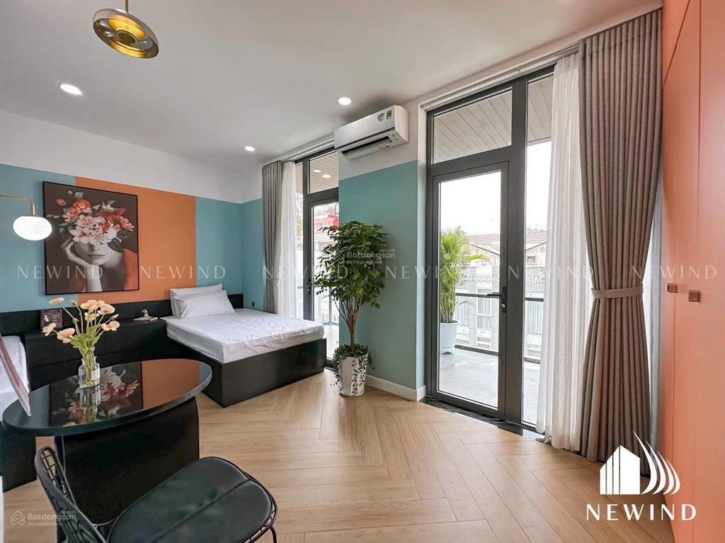 Căn hộ studio ban công nguyễn văn cừ quận 5 | gần cầu nguyễn văn cừ, đh sài gòn, nowzone | full nt