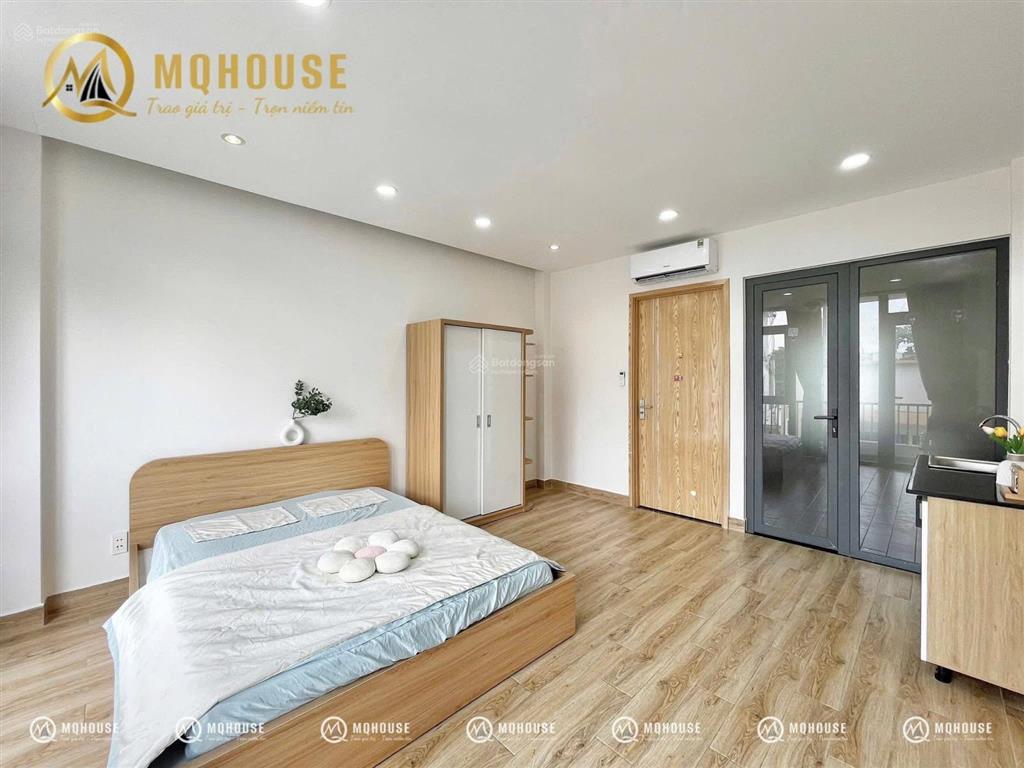 Căn hộ studio full nội thất ban công thoáng mát đường khánh hội quận 4 gần cầu ông lãnh bùi viện
