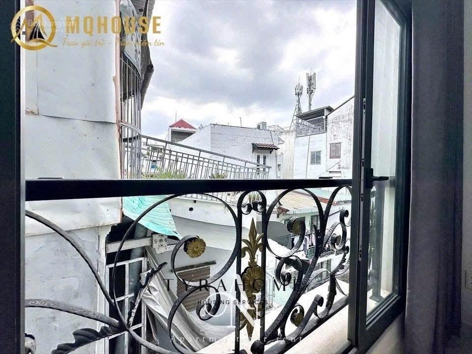 Căn hộ studio full nội thất ban công thoáng đường khánh hội gần cầu ông lãnh quận 4