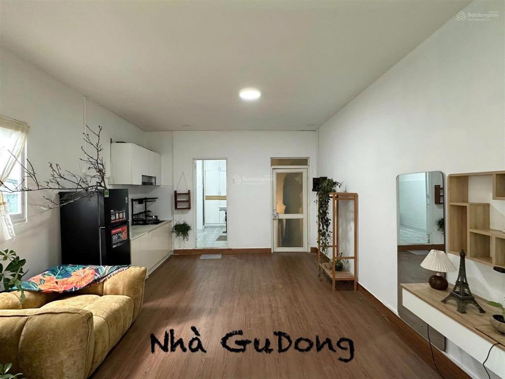 Căn hộ studio full nội thất, ban công thoáng thang máy đường phạm ngũ lão gần bùi viện quận 1