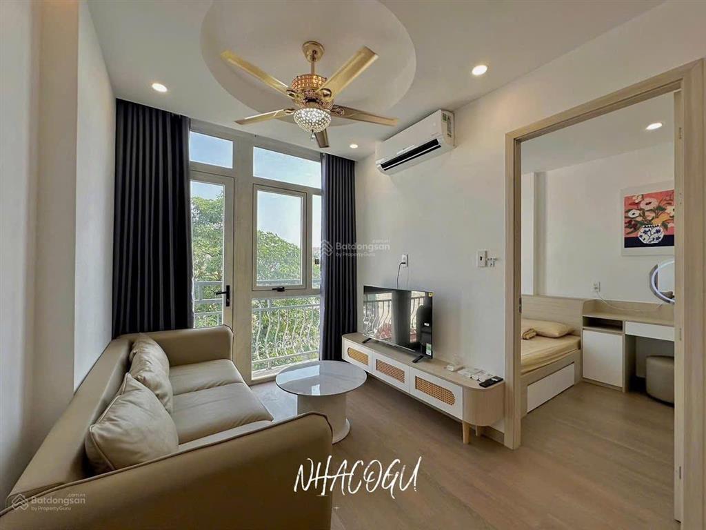 Căn hộ 2pn 2wc full nội thất ban công thoáng đường hai bà trưng quận 3 gần nhà thờ tân định