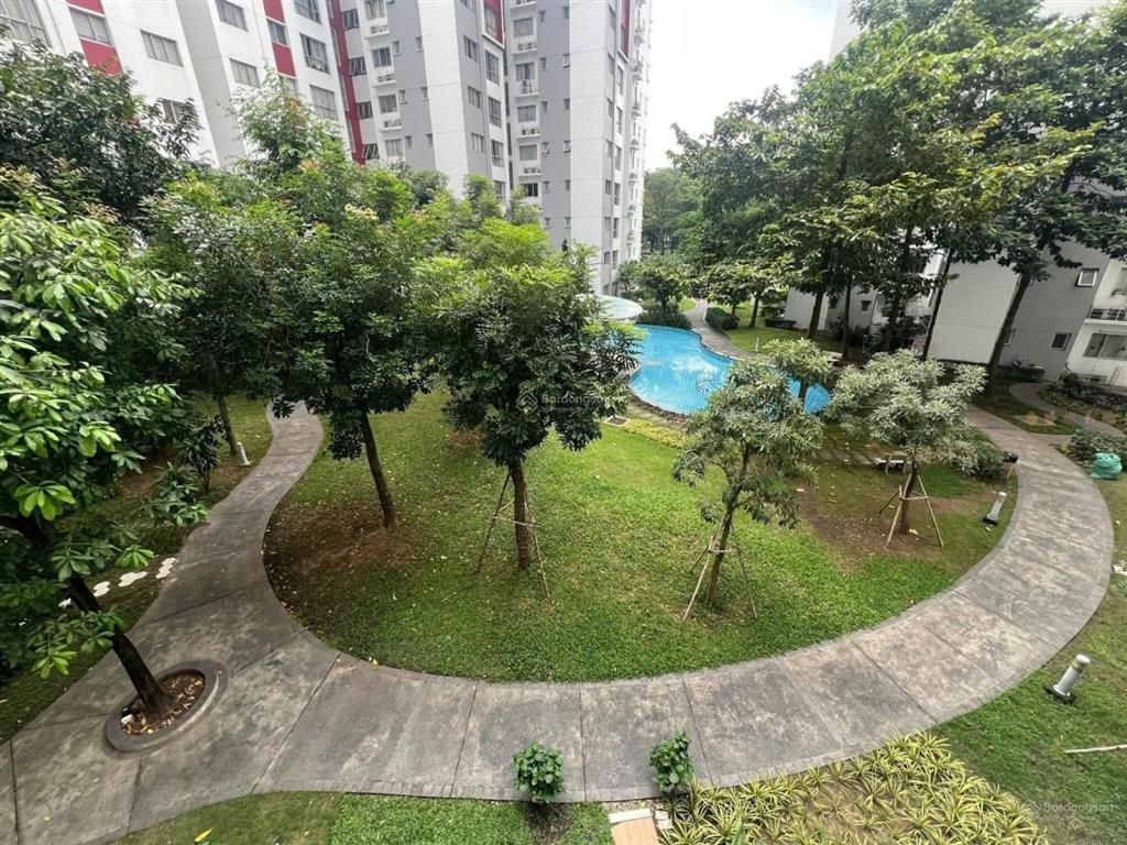 Cần bán nhanh căn ruby celadon  nhà đẹp ở liền