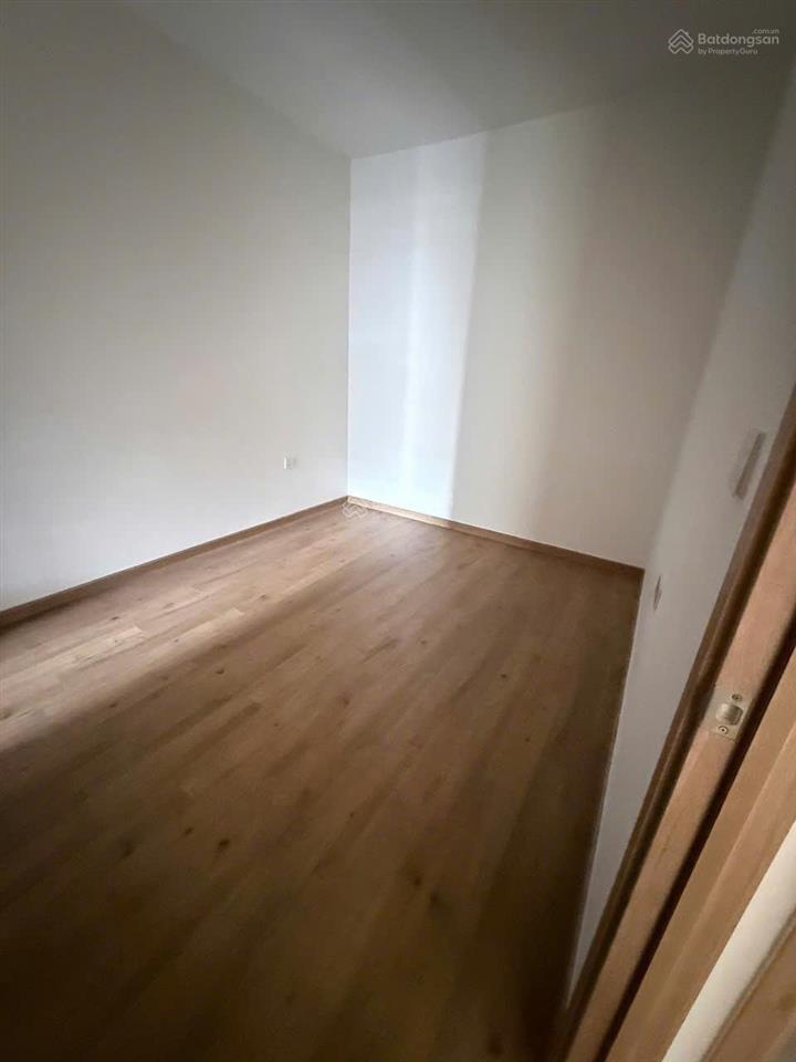 Cho thuê căn hộ akari city võ văn kiệt nội thất cơ bản nhà đẹp keng vip vì vịp