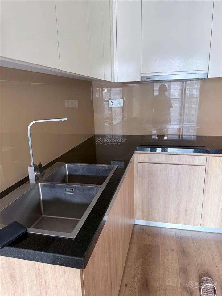Cho thuê căn hộ akari city võ văn kiệt nội thất cơ bản nhà đẹp keng vip vì vịp