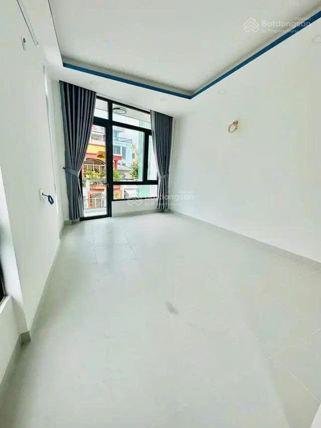 Khu phân lô lê tấn bê  3 tầng  5x15m (75m²)  chi phí 5.35 tỷ
