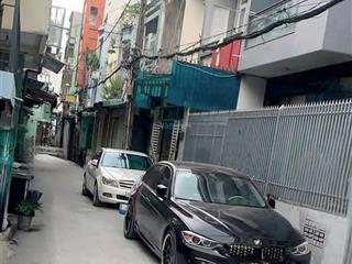 4 tầng xe hơi trong nhà  1 căn ra mặt tiền