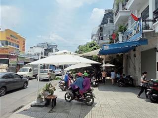 Mặt tiền kinh doanh có lề 5m  nhà mới 4 tầng