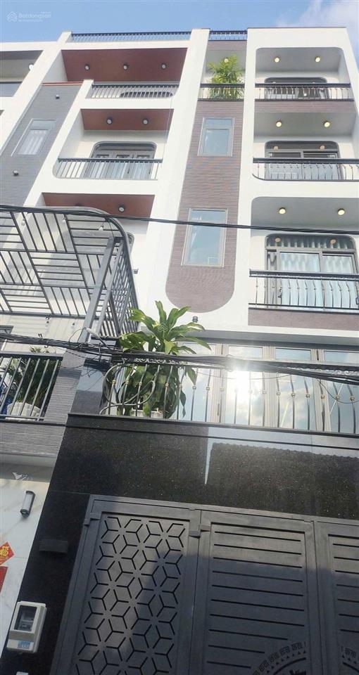 Nhà 5 tầng sang trọng xe hơi vào