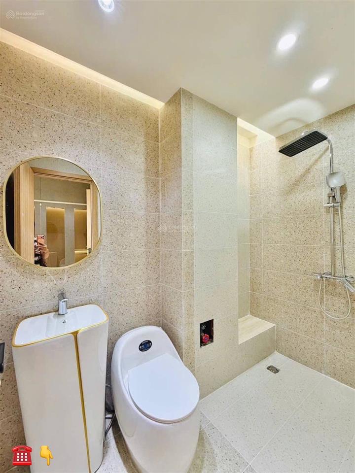 Bán nhà tại võ văn tần  quận 3. giá 4tỷ470/77m2. đang cho thuê 26triệu. gần trường thcs kiến thiết