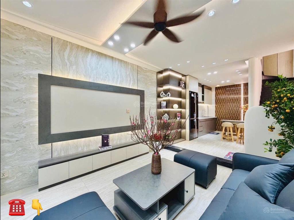 Bán nhà tại võ văn tần  quận 3. giá 4tỷ470/77m2. đang cho thuê 26triệu. gần trường thcs kiến thiết