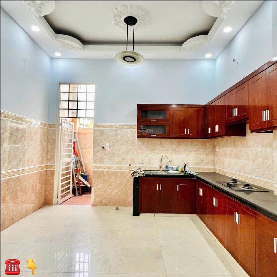 Bán nhà đường đề thám  quận 1. giá 4tỷ4/86m2. đang cho thuê 25triệu. gần cầu ông lãnh