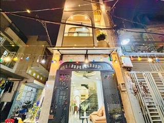 Bán nhà 74,2m2 giá 4 tỷ 550 đường nguyễn biểu  phường 2  quận 5. đang cho thuê 15 triệu/tháng.