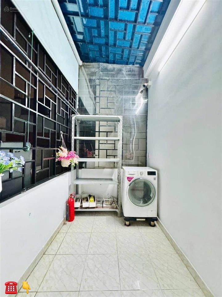 Bán nhà đường trần quang khải  quận 1. giá 4tỷ9/83,2m2. đang cho thuê 32triệu. gần beta cinemas