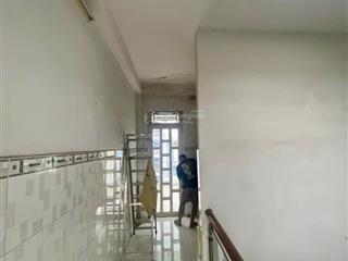 Bán nhà mặt tiền 4 tầng kinh doanh  hậu giang quận 6. 4 x 14, chỉ 9,x tỷ.