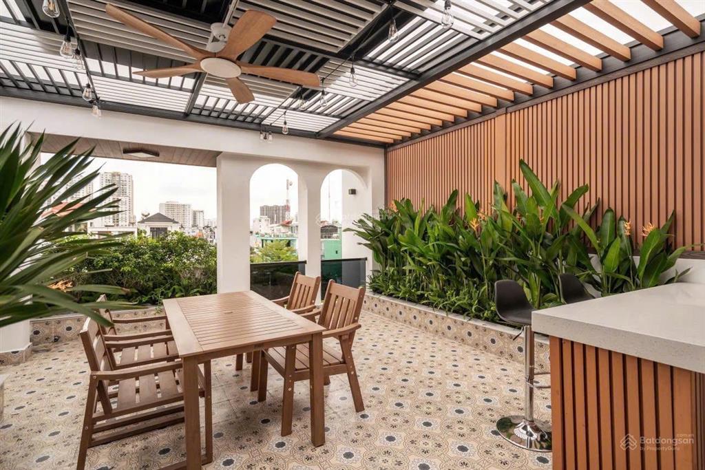 Bán nhà mới đẹp view sông khu tdc phú mỹ, phạm hữu lầu q7 có thang máy 5x18 đường nhựa oto 8m