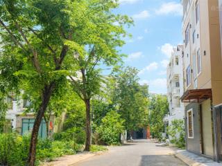 [giá tốt nhất khu] bán nhà khu compound an ninh đồng bộ 4 tầng (5x16)=80m2 đuờmg 8m huỳnh tấn phát