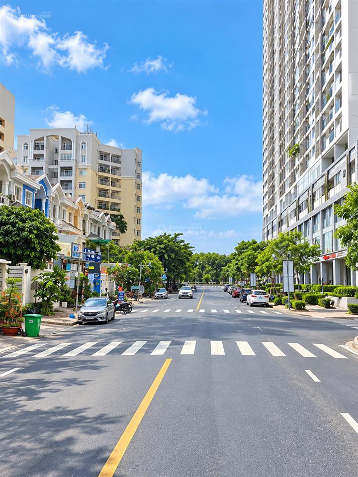 Cho thuê shop midtown m6 view sông  tầng dưới 40m, trên 40m