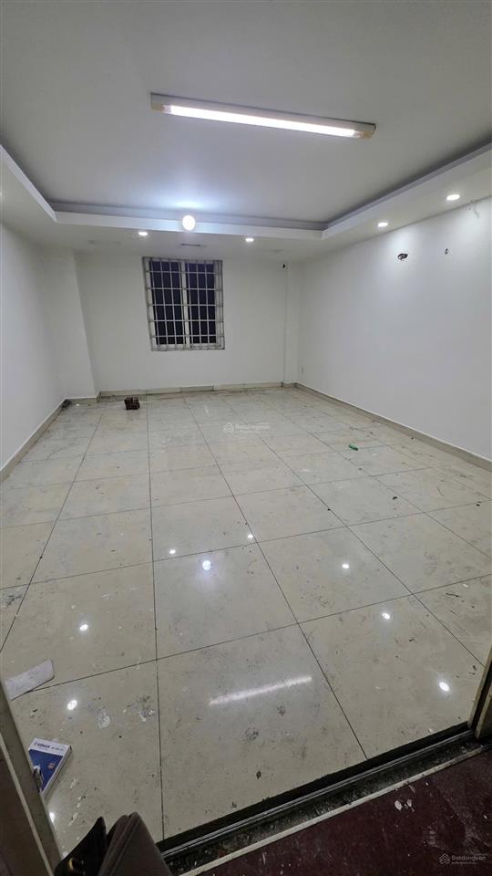 Cho thuê mặt bằng nguyễn thị thập lâm văn bền, q7  giá tốt