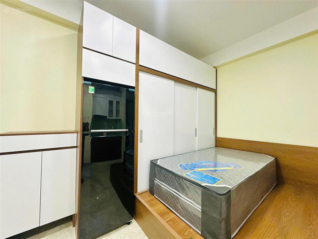Ảnh thật nhà thật 100% nhà mới phú diễn, máy giặt riêng ở luôn ô tô đỗ cửa
