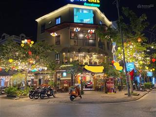 Siêu phẩm biệt thự nguyễn xuân khoát mặt tiền 20m hợp bia bar cafe