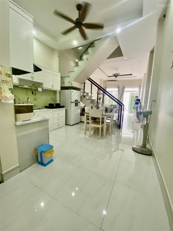 Bán nhà hẻm xe hơi, bình trưng tây, quận 2  52m2 (4x13m)  3 tầng  đường ô tô đậu cửa  7.75 tỷ