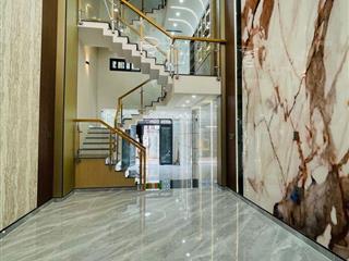 Cạnh khu tên lửa 55 m 5 tầng 4 pn wc nhà đầy đủ công năng nhà mới đẹp chủ tặng full