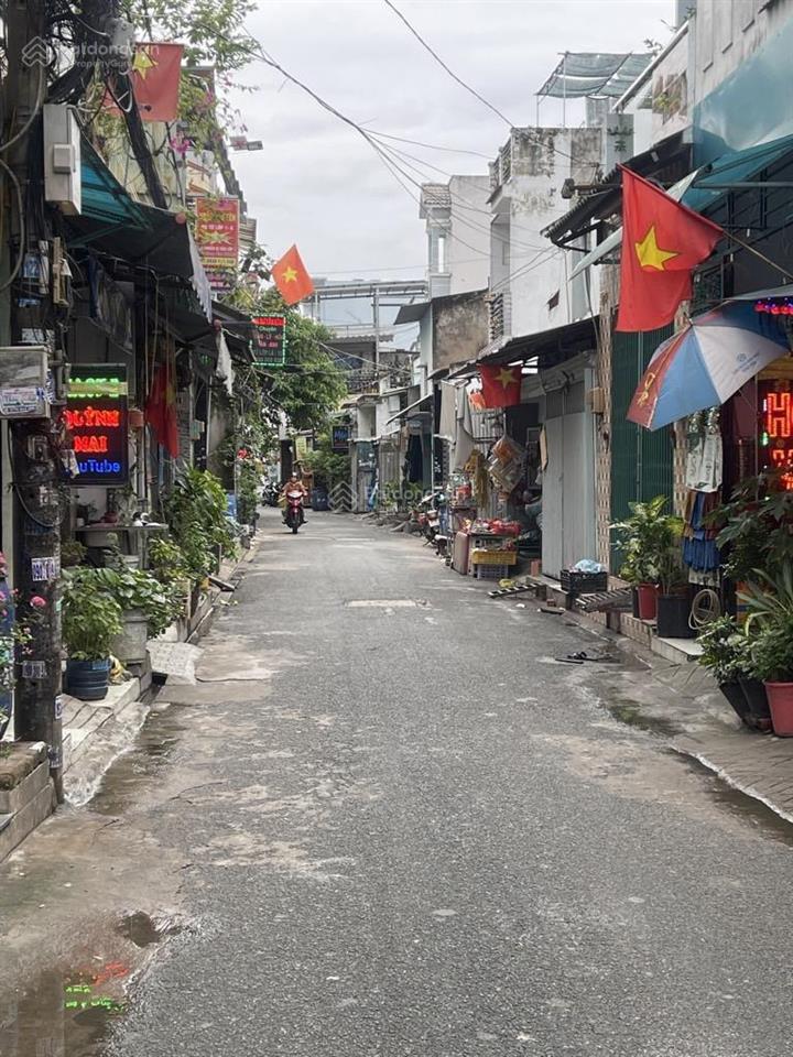 Nhà 2 tầng  bình tân  64 m2  sổ a4  hxh thông tứ tungnhỉnh 4x tỷsẵn dòng tiền mô tả+ v