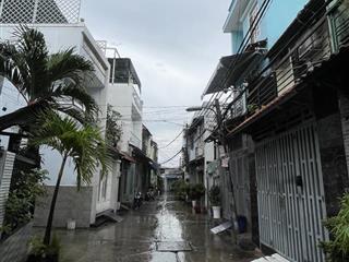 Nhà ngay chợ lê văn quới  53m2  hxh  hoàn công đủ  chỉ 3 x tỷ 53m2, 2 tầng 4 x 14m