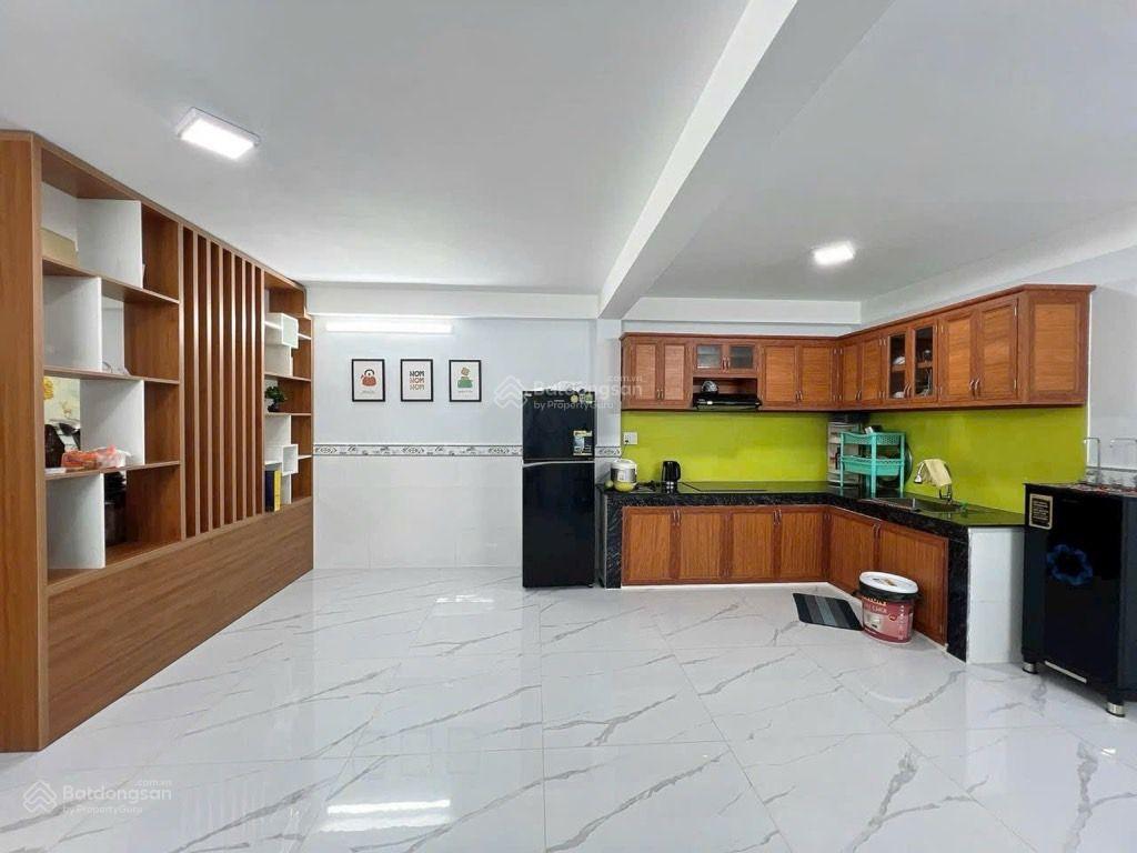 Bình tân cạnh khu tên lửa 85 m 3 tầng 5 x 17 m giá 6 xxty tl mô tả 3 tầng 4 pn nhà mới