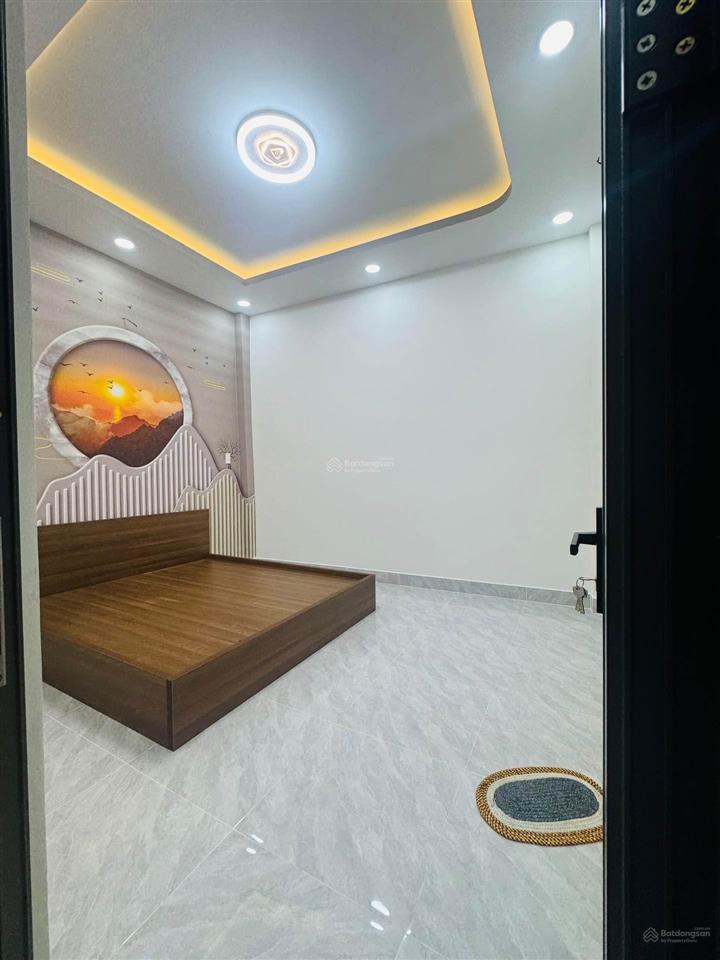 Bình tân cạnh khu tên lửa 44 m² tầng 4 x 11 m giá 4.** tỏi tl hẻm xe hơi nhà mới đẹp d