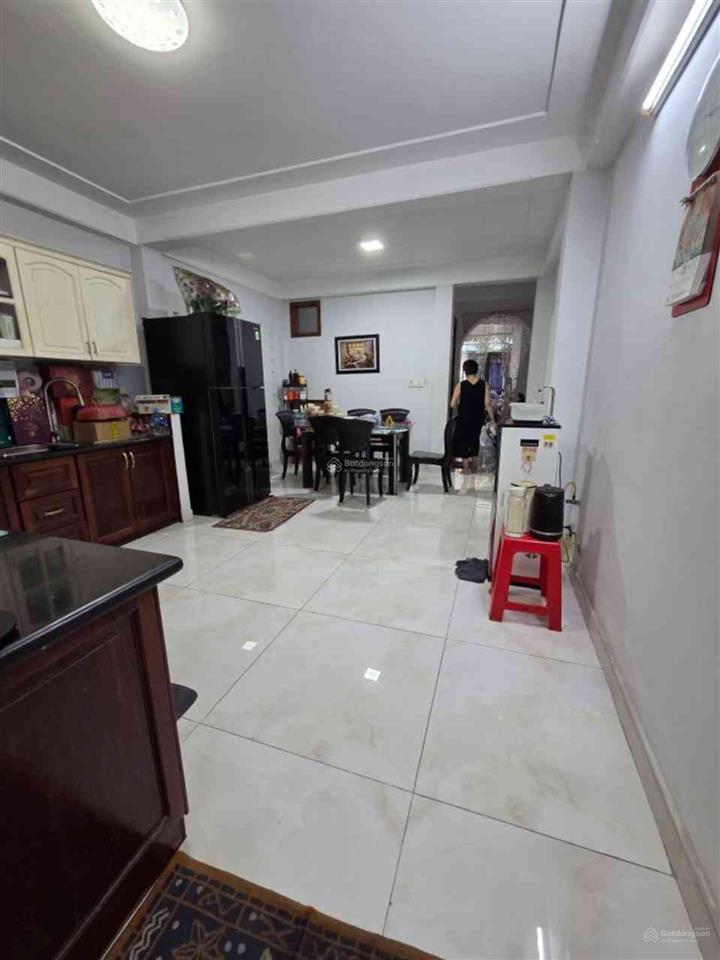 Mặt tiền view công viên kinh doanh 4x20m  5 tầng