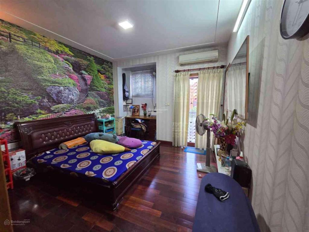 Mặt tiền view công viên kinh doanh 4x20m  5 tầng