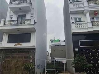 Lô đất xíu hiếm 72 m 5 x 15 m hẻm 12 m mô tả 
 đất khu phân lô + có vĩa hè 3m. xe tải 15