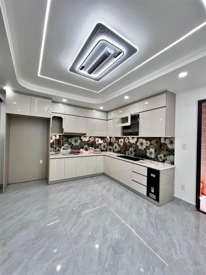 Hiếm có nhà mới đẹp 4 tầng 5 x 11 m hẻm ô tô gia 6 tỏi xíu tl chính chủ vị trí tuyệt