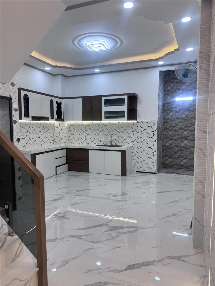 Nhà mới đẹp q6 51 m giá 6.55 tỏi tl bán giá như binhf tân + kết cấu  nhà mới ở ngay 1 t