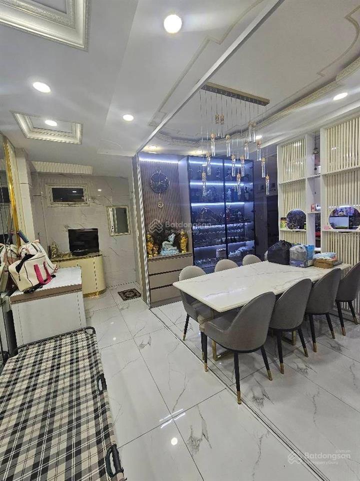 Vip siêu phẩm  nhỉnh 8 tỏi  55m2  đường 8m  ngang 4 dài 14  5 tầng  4pn, 5wc  sinco  an lạc