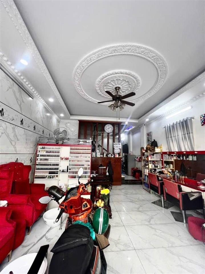Nhà đẹp 5 tầng diện tích khủng 87m2, 5,5 m x 16 m căn góc quá tuyệt vời vừa ở vừa kin